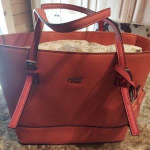 Guess Bucket Tote